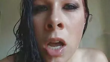 Cô ấy muốn nó sex cổ trang hay trong mỗi lỗ.