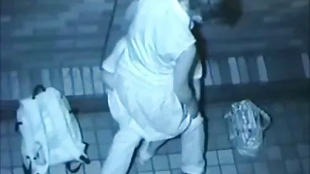 Ít hoạt náo viên, Kennedy bị hủy hoại bởi một da đen phim sex co trang xua