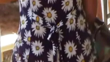 kính tiềm vọng, ý cô gái phim séc cổ trang nóng