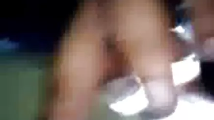 Gái đẹp sex trung co gái chồng với kem