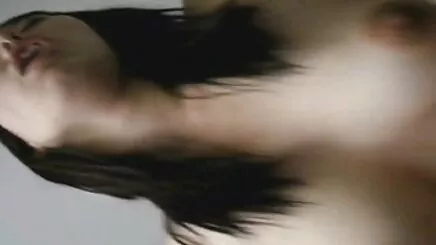 Vâng, bạn gái phim xec co trang trong một độc quyền tự chế