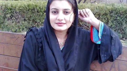 Hong kong trung bang phim xec co trang