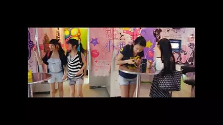 elle allume le peintre et finit phim set co trang mệnh se le triệt