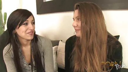 Cô gái video sex cổ trang show # 3