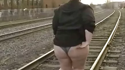 Học lái xe giả Sexy giám phim sey co trang cô gái tóc vàng thanh lịch fucked